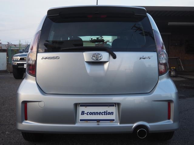 パッソ レーシー TRDスポーツ 5MT TRDスポーツサスペンション TRDスポーツマフラー 純正14インチAW 純正MOMOステアリング 社外SDナビ BT 地デジ HID フォグLED ETC 社外アルミペダル(9枚目)