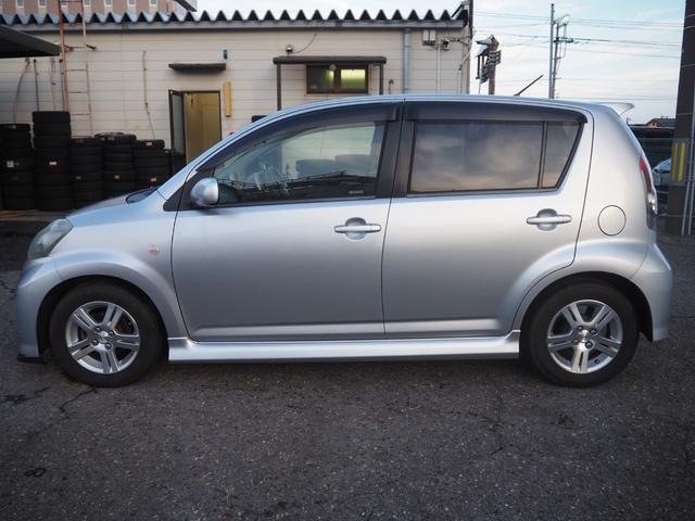 パッソ レーシー TRDスポーツ 5MT TRDスポーツサスペンション TRDスポーツマフラー 純正14インチAW 純正MOMOステアリング 社外SDナビ BT 地デジ HID フォグLED ETC 社外アルミペダル(35枚目)