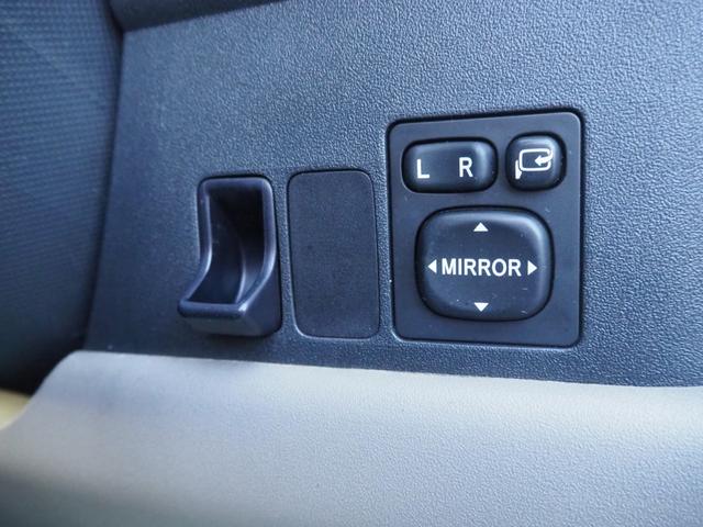 パッソ レーシー TRDスポーツ 5MT TRDスポーツサスペンション TRDスポーツマフラー 純正14インチAW 純正MOMOステアリング 社外SDナビ BT 地デジ HID フォグLED ETC 社外アルミペダル(59枚目)