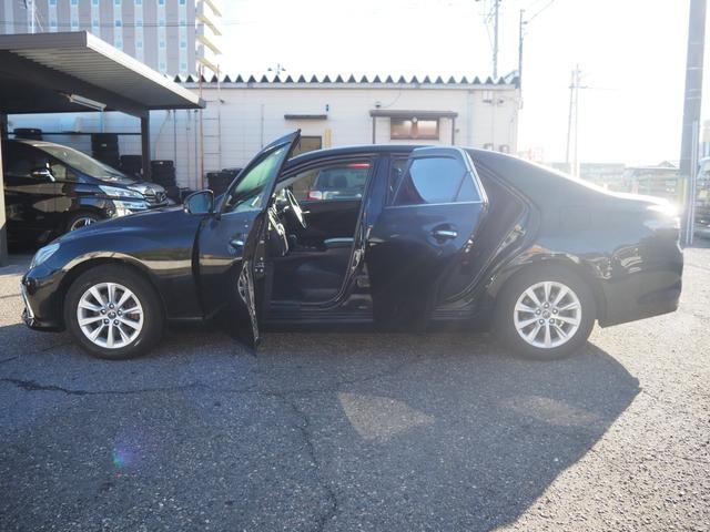 当社では入庫時にアイドリングチェック、試乗、装備品の確認を行っております♪