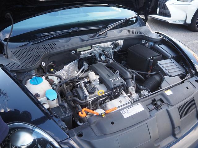 ザ・ビートル デザインレザーパッケージ　ターボ　ブラックレザーシート　純正１７インチアルミホイール　純正オーディオ　シートヒーター　パドルシフト　ステアスイッチ　ＨＩＤヘッドライト　クルーズコントロール　ビルトインＥＴＣ　レインセンサー（20枚目）