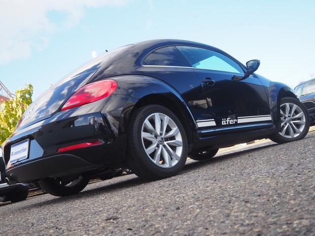 ザ・ビートル デザインレザーパッケージ　ターボ　ブラックレザーシート　純正１７インチアルミホイール　純正オーディオ　シートヒーター　パドルシフト　ステアスイッチ　ＨＩＤヘッドライト　クルーズコントロール　ビルトインＥＴＣ　レインセンサー（31枚目）