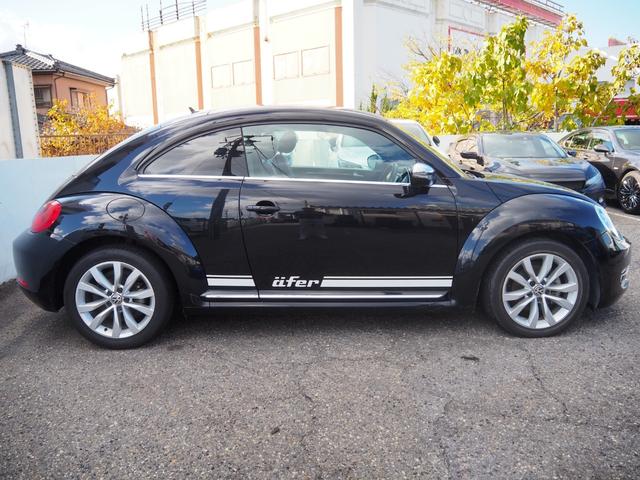 ザ・ビートル デザインレザーパッケージ　ターボ　ブラックレザーシート　純正１７インチアルミホイール　純正オーディオ　シートヒーター　パドルシフト　ステアスイッチ　ＨＩＤヘッドライト　クルーズコントロール　ビルトインＥＴＣ　レインセンサー（33枚目）