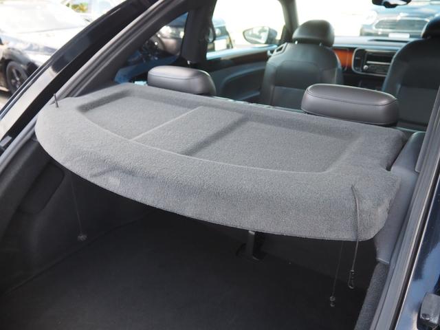 ザ・ビートル デザインレザーパッケージ　ターボ　ブラックレザーシート　純正１７インチアルミホイール　純正オーディオ　シートヒーター　パドルシフト　ステアスイッチ　ＨＩＤヘッドライト　クルーズコントロール　ビルトインＥＴＣ　レインセンサー（53枚目）