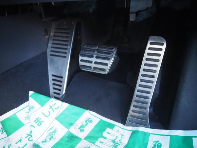 ザ・ビートル デザインレザーパッケージ　ターボ　ブラックレザーシート　純正１７インチアルミホイール　純正オーディオ　シートヒーター　パドルシフト　ステアスイッチ　ＨＩＤヘッドライト　クルーズコントロール　ビルトインＥＴＣ　レインセンサー（59枚目）