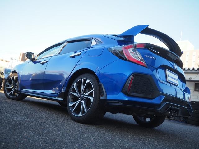 シビック ハッチバック　純正ナビ　バックカメラ　ホンダセンシング　レーダークルーズ　純正リアウィング　純正１８インチアルミホイール　パドルシフト　地デジ　シートヒーター　ＥＴＣ　ＬＥＤヘッドライト　シートカバー　純正ドラレコ（32枚目）