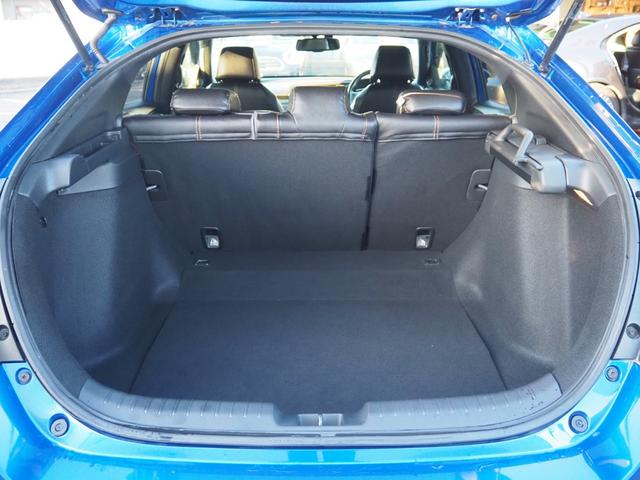 シビック ハッチバック　純正ナビ　バックカメラ　ホンダセンシング　レーダークルーズ　純正リアウィング　純正１８インチアルミホイール　パドルシフト　地デジ　シートヒーター　ＥＴＣ　ＬＥＤヘッドライト　シートカバー　純正ドラレコ（53枚目）