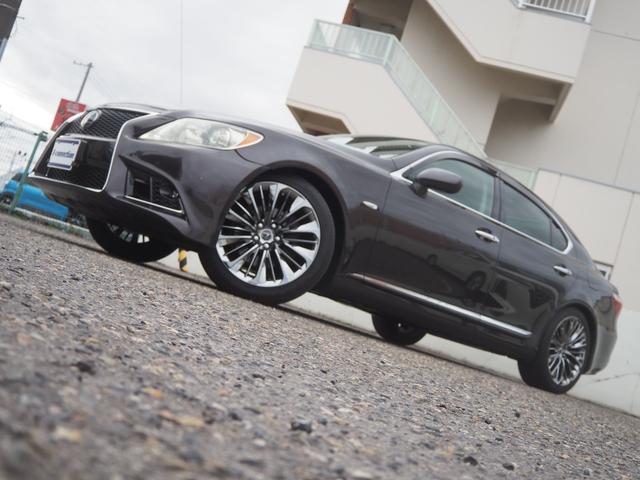ＬＳ ＬＳ４６０　Ｉパッケージ　フロントフェイス後期Ｆスポーツ仕様　規格外２０インチＡＷ　クリアランスソナー　エアサス　シートヒーター　シートベンチレーション　ステアヒーター　メーカーナビ　クルーズコントロール　ビルトインＥＴＣ（22枚目）