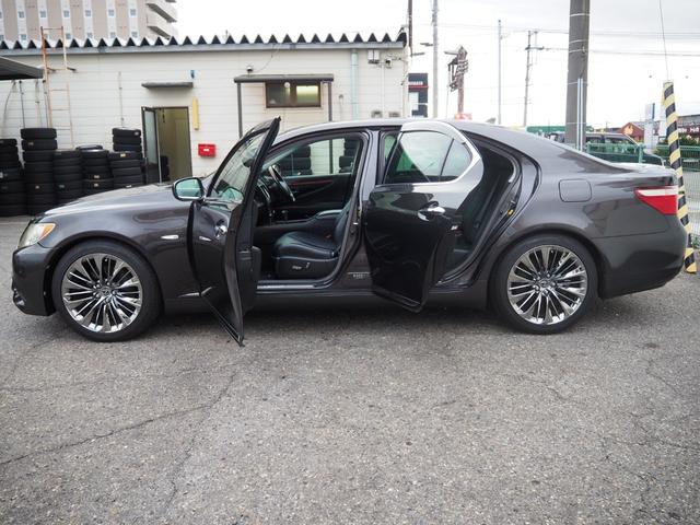 ＬＳ ＬＳ４６０　Ｉパッケージ　フロントフェイス後期Ｆスポーツ仕様　規格外２０インチＡＷ　クリアランスソナー　エアサス　シートヒーター　シートベンチレーション　ステアヒーター　メーカーナビ　クルーズコントロール　ビルトインＥＴＣ（36枚目）