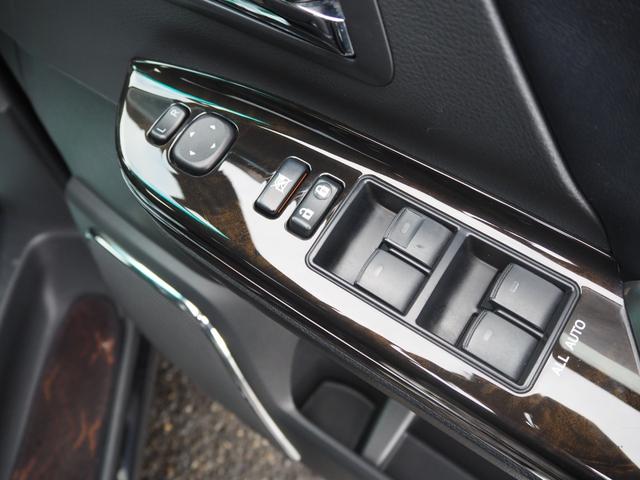 黒崎ＩＣを三条方面に向かい国道８号線沿の吉野家様となりになります♪