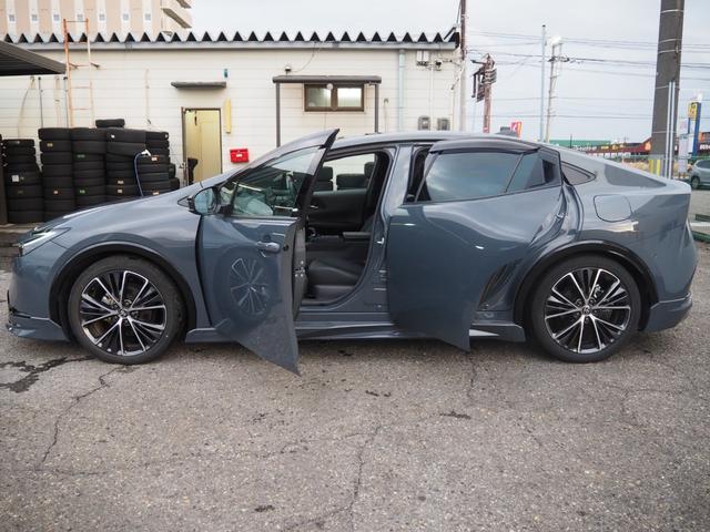 プリウス Z パノラマルーフ モデリスタフルエアロ 寒冷地仕様 全方位モニター デジタルインナーミラー 12.3インチディスプレイオーディオ パワーバックドア リアスモークフィルム シートヒーター コーナーセンサー(36枚目)