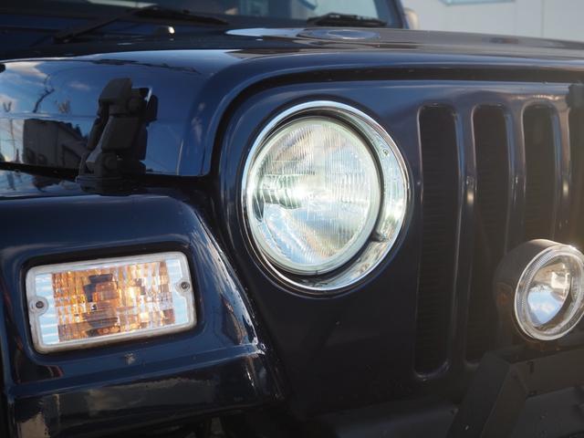 ジープ・ラングラー スペシャルエディション　ソフトトップ　ショートバンパー　リフトアップ　社外ＬＥＤヘッドライト　背面タイヤ　１ナンバー変更　レザー調シートカバー　ヒッチメンバー　カロッツェリアオーディオ　オーバーフェンダー　ＥＴＣ（38枚目）