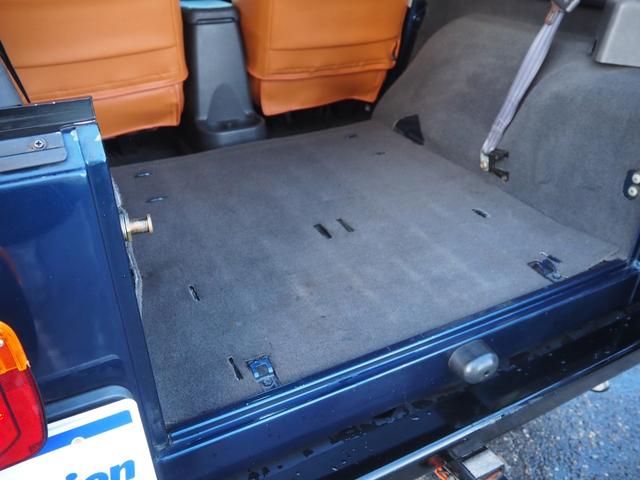 ジープ・ラングラー スペシャルエディション　ソフトトップ　ショートバンパー　リフトアップ　社外ＬＥＤヘッドライト　背面タイヤ　１ナンバー変更　レザー調シートカバー　ヒッチメンバー　カロッツェリアオーディオ　オーバーフェンダー　ＥＴＣ（54枚目）