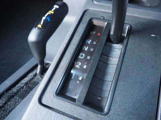 ジープ・ラングラー スペシャルエディション　ソフトトップ　ショートバンパー　リフトアップ　社外ＬＥＤヘッドライト　背面タイヤ　１ナンバー変更　レザー調シートカバー　ヒッチメンバー　カロッツェリアオーディオ　オーバーフェンダー　ＥＴＣ（68枚目）