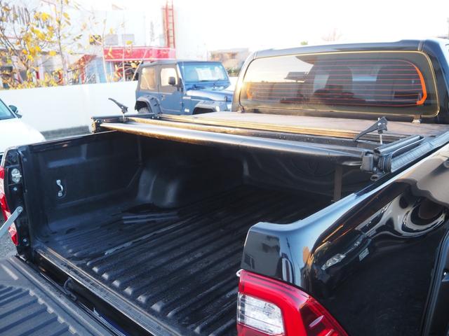 ハイラックス Z ディーゼルターボ リフトアップ FUEL17インチAW オーバーフェンダー 社外グリルガード バグガード 社外ナビ バックカメラ 地デジ BT ドライブレコーダー ゴーストフィルム スモークフィルム(15枚目)