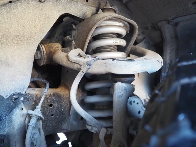 ハイラックス Z ディーゼルターボ リフトアップ FUEL17インチAW オーバーフェンダー 社外グリルガード バグガード 社外ナビ バックカメラ 地デジ BT ドライブレコーダー ゴーストフィルム スモークフィルム(44枚目)