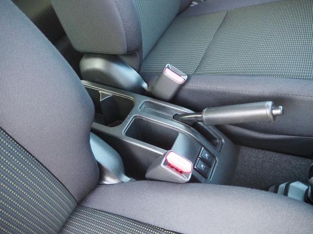 ジムニー ＸＬ　３型　ＭＴ　ターボ　セーフティサポート　衝突軽減　ハイビームアシスト　レーンキープアシスト　ダウンヒルアシスト　バックカメラ　ミラーヒーター　純正ディスプレイオーディオ　純正１６インチＳＷ（69枚目）