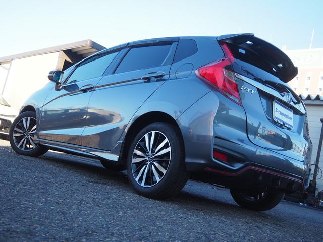 フィット ＲＳ　ホンダセンシング　後期　６ＭＴ　純正ナビ　バックカメラ　ホンダセンシング　純正１６インチアルミホイール　無限サイドミラー　無限サイドバイザー　ＬＥＤヘッドライト　ＬＥＤフォグランプ　ビルトインＥＴＣ　地デジ　ＢＴ接続（32枚目）