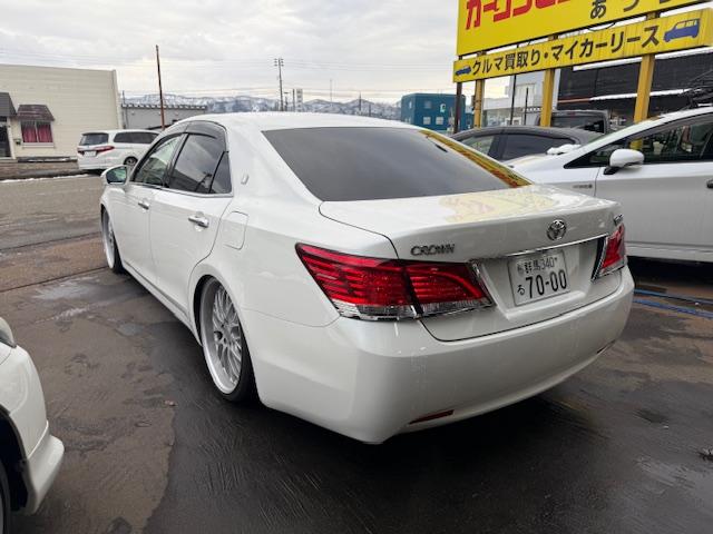 クラウン ロイヤルサルーン 20インチアルミ/車高調/ナビ・フルセグTV・バックカメラ/クルーズコントロール/(22枚目)