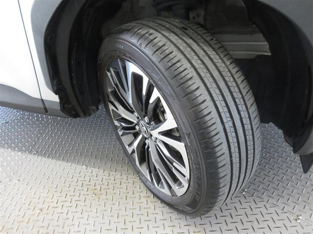 ヤリスクロス ハイブリッドＺ　メモリーナビ　ミュージックプレイヤー接続可　バックカメラ　衝突被害軽減システム　ＥＴＣ　ＬＥＤヘッドランプ　ワンオーナー（30枚目）