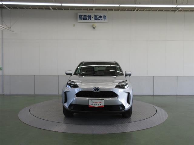 ヤリスクロス ハイブリッドＺ　メモリーナビ　ミュージックプレイヤー接続可　バックカメラ　衝突被害軽減システム　ＥＴＣ　ＬＥＤヘッドランプ　ワンオーナー（31枚目）