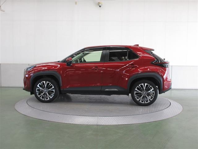 ヤリスクロス ハイブリッドＺ　４ＷＤ　メモリーナビ　ミュージックプレイヤー接続可　バックカメラ　衝突被害軽減システム　ＥＴＣ　ＬＥＤヘッドランプ　ワンオーナー　記録簿（4枚目）