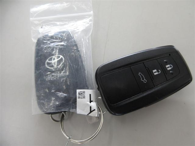 カローラクロス Ｚ　サンルーフ　フルセグ　メモリーナビ　ミュージックプレイヤー接続可　バックカメラ　衝突被害軽減システム　ＥＴＣ　ＬＥＤヘッドランプ　ワンオーナー　フルエアロ（24枚目）