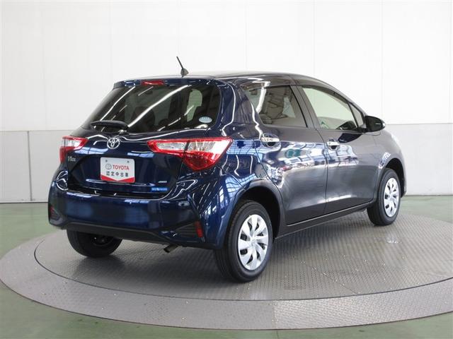 ヴィッツ Ｆ　セーフティーエディションＩＩＩ　４ＷＤ　ワンセグ　メモリーナビ　ミュージックプレイヤー接続可　バックカメラ　衝突被害軽減システム　ＥＴＣ　ドラレコ　ＬＥＤヘッドランプ　ワンオーナー（6枚目）