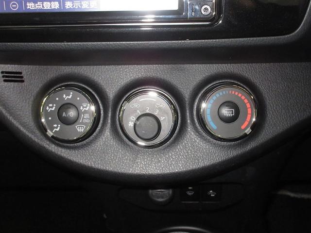 ヴィッツ Ｆ　セーフティーエディションＩＩＩ　４ＷＤ　ワンセグ　メモリーナビ　ミュージックプレイヤー接続可　バックカメラ　衝突被害軽減システム　ＥＴＣ　ドラレコ　ＬＥＤヘッドランプ　ワンオーナー（14枚目）