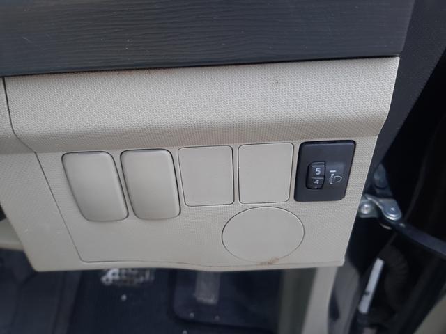 ムーヴ Ｌ　関東ＡＡ正規仕入車両／４ＷＤ／車検２年／記録簿／タイミングチェーン式（23枚目）