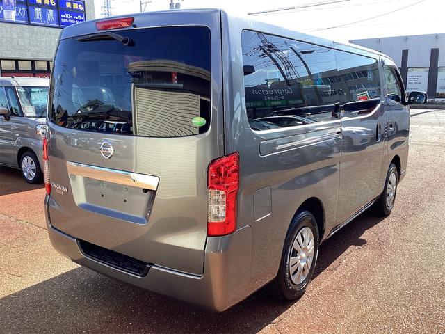 ＮＶ３５０キャラバンバン ロングＤＸターボ　４ＷＤ　３人乗り　衝突被害軽減システム　アラウンドビューモニター　ドライブレコーダー　ＥＴＣ　ナビ　フルセグＴＶ　Ｂｌｕｅｔｏｏｔｈ接続　キーレス　両側スライドドア　電動ミラー　前席パワーウィンドウ（10枚目）