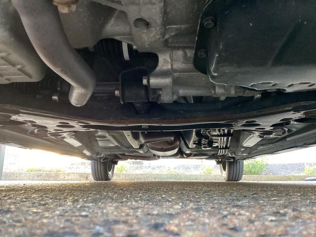 スペーシアギア ハイブリッドＸＺ　衝突被害軽減システム　レーンアシスト　クリアランスソナー　ＬＥＤヘッドライト　オートハイビーム　ＥＴＣ　ナビ　フルセグＴＶ　Ｂｌｕｅｔｏｏｔｈ接続　スマートキー　シートヒーター　両側電動スライド（19枚目）