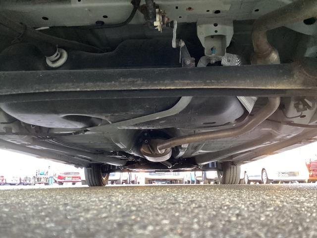 スペーシアギア ハイブリッドＸＺ　衝突被害軽減システム　レーンアシスト　クリアランスソナー　ＬＥＤヘッドライト　オートハイビーム　ＥＴＣ　ナビ　フルセグＴＶ　Ｂｌｕｅｔｏｏｔｈ接続　スマートキー　シートヒーター　両側電動スライド（20枚目）