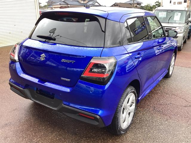 スイフト ハイブリッドMX 4WD 衝突被害軽減システム レーンアシスト クリアランスソナー クルーズコントロール LEDヘッドライト オートハイビーム ナビ ワンセグTV Bluetooth接続 スマートキー シートヒーター(10枚目)