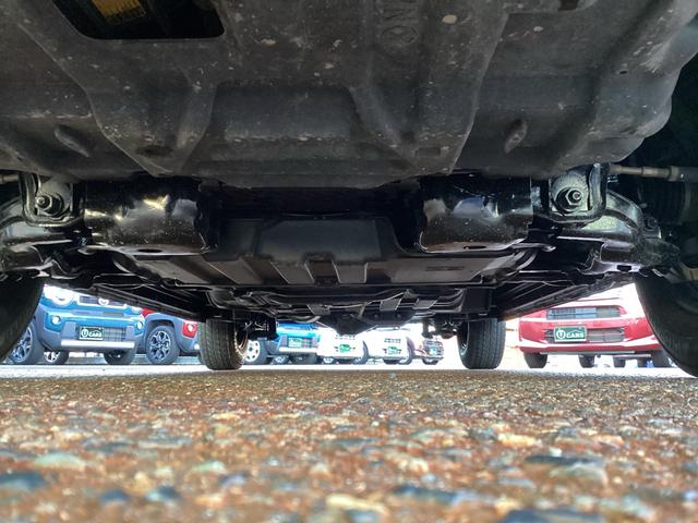 ハイエースバン ロングDX GLパッケージ 4WD 6人乗り フロントフォグランプ ETC バックカメラ ナビ ワンセグTV Bluetooth接続 キーレス 電動ミラー パワーウインドウ 両側スライドドア エアバック エアコン ABS(19枚目)