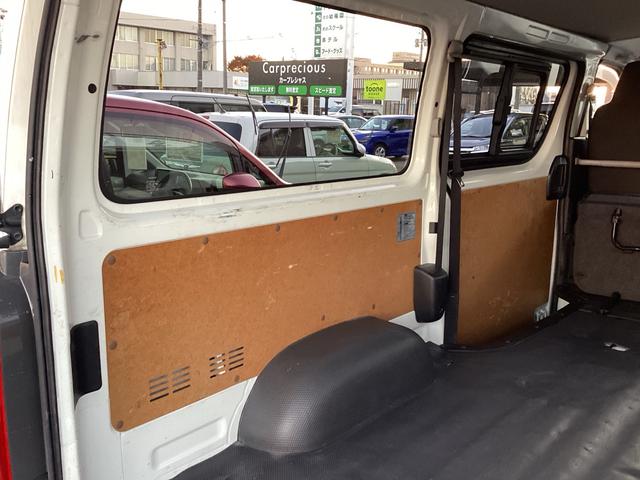 ハイエースバン ロングDX GLパッケージ 4WD 6人乗り フロントフォグランプ ETC バックカメラ ナビ ワンセグTV Bluetooth接続 キーレス 電動ミラー パワーウインドウ 両側スライドドア エアバック エアコン ABS(62枚目)