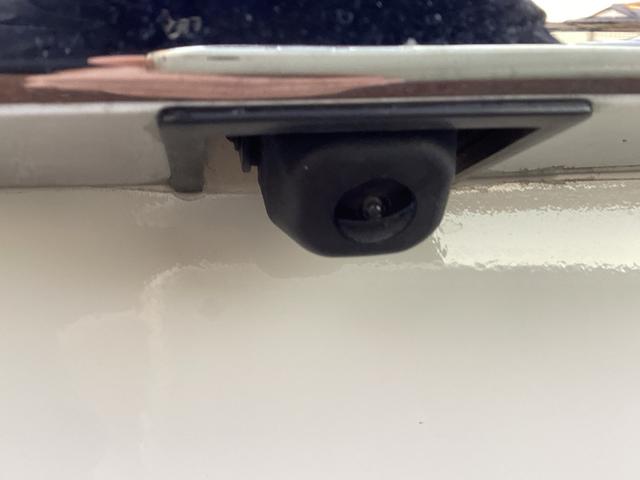 ハイエースバン ロングDX GLパッケージ 4WD 6人乗り フロントフォグランプ ETC バックカメラ ナビ ワンセグTV Bluetooth接続 キーレス 電動ミラー パワーウインドウ 両側スライドドア エアバック エアコン ABS(68枚目)