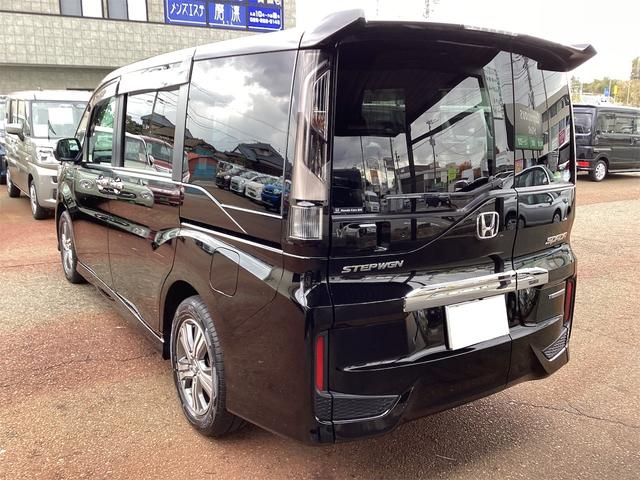 ステップワゴンスパーダ スパーダハイブリッド G・EX ホンダセンシング 衝突被害軽減システム レーンアシスト クルーズコントロール 両側電動スライド LEDヘッドライト バックカメラ ETC ナビ フルセグTV Bluetooth接続 後席モニター シートヒーター(12枚目)