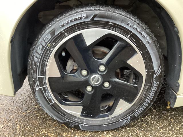 カープレシャスではご納車後もお客様に安心しておクルマにお乗り頂くため、【２か月又は２，０００ｋｍ】の保証をお付けしております！当社は保証金額をお支払い総額に含ませていただいております！