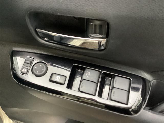 ご成約のおクルマ全て、エンジンオイルを交換してご納車させていただきます！また、点検時に消耗品の状態確認も行い必要に応じて新品交換させていただきます！