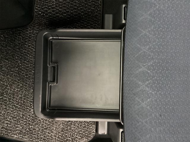 カープレシャスでは当社指定の認証工場又はディーラーにて点検・整備を行い全車記録簿を発行し納車致します！