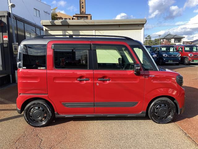 カープレシャスではご納車後もお客様に安心しておクルマにお乗り頂くため、【２か月又は２，０００ｋｍ】の保証をお付けしております！当社は保証金額をお支払い総額に含ませていただいております！