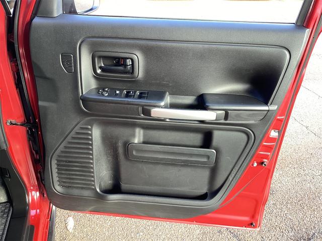 『点検整備記録簿』　の項目を元に点検を行い規定の基準に満たない箇所が見受けられた場合はしっかりと整備もしくは部品交換を行いお客様に安心しておクルマに乗っていただける状態でご納車をさせて頂きます！