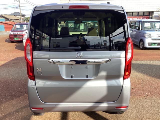 カープレシャスでは当社指定の認証工場又はディーラーにて点検・整備を行い全車記録簿を発行し納車致します！