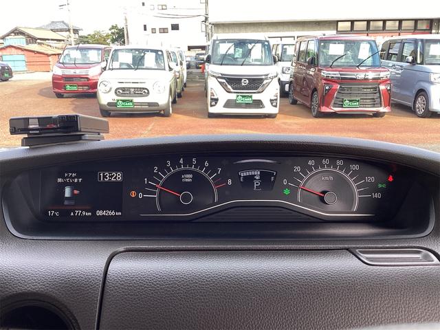 『点検整備記録簿』　の項目を元に点検を行い規定の基準に満たない箇所が見受けられた場合はしっかりと整備もしくは部品交換を行いお客様に安心しておクルマに乗っていただける状態でご納車をさせて頂きます！