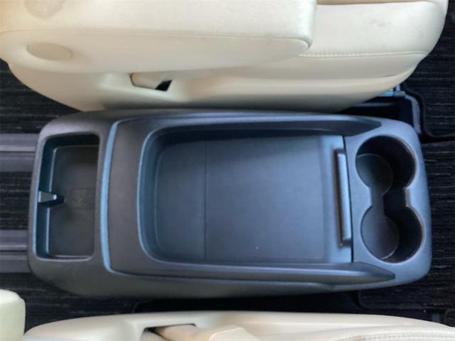 アルファード 2.5X 8人乗り 衝突被害軽減システム レーンアシスト クルーズコントロール LEDヘッドライト オートハイビーム ドライブレコーダー バックカメラ ETC ナビ Bluetooth接続 両側電動スライドドア(43枚目)