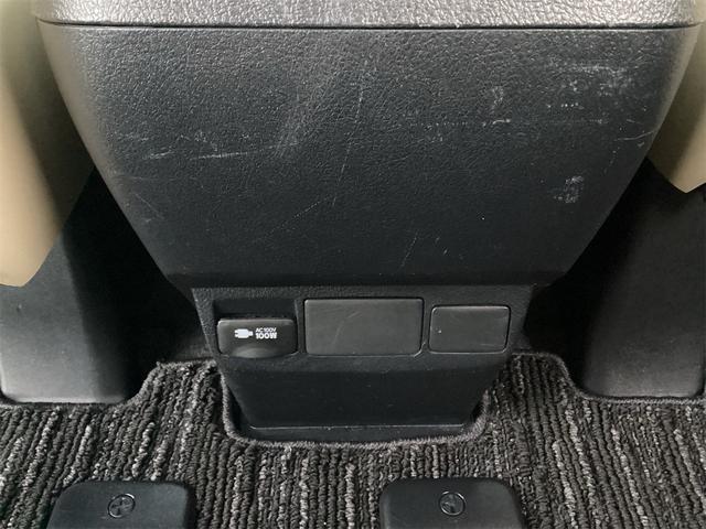 アルファード 2.5X 8人乗り 衝突被害軽減システム レーンアシスト クルーズコントロール LEDヘッドライト オートハイビーム ドライブレコーダー バックカメラ ETC ナビ Bluetooth接続 両側電動スライドドア(56枚目)