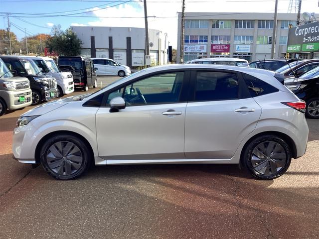 ご成約のおクルマ全て、エンジンオイルを交換してご納車させていただきます！また、点検時に消耗品の状態確認も行い必要に応じて新品交換させていただきます！