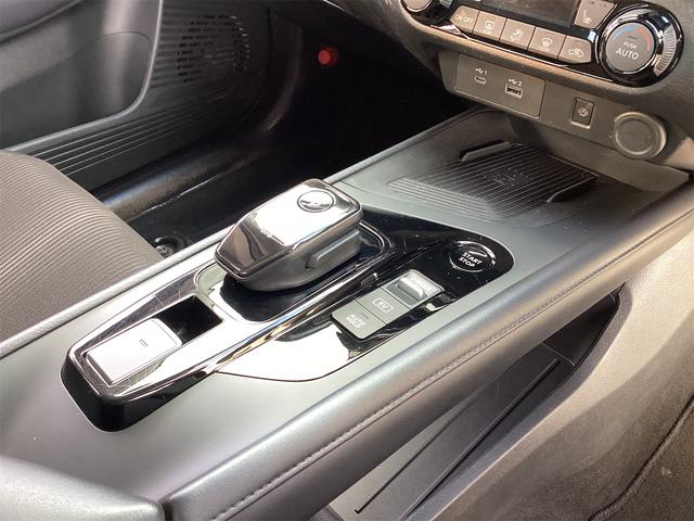 ご納車時には再度洗車・室内清掃を行い展示中についてしまった汚れも落として気持ち良くお乗りいただける状態にして納めさせていただきます！