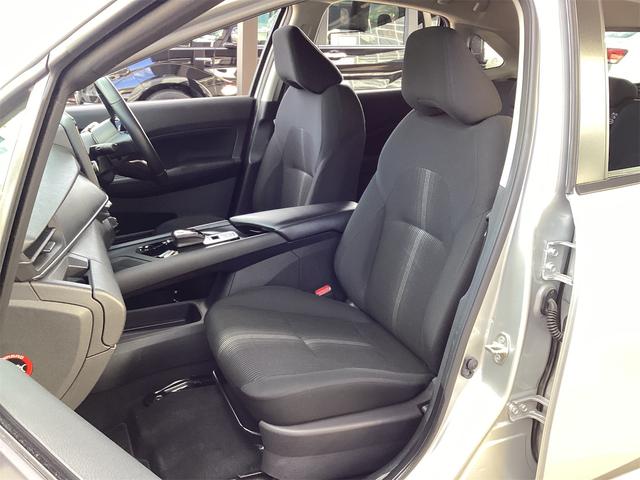 カープレシャスでは当社指定の認証工場又はディーラーにて点検・整備を行い全車記録簿を発行し納車致します！